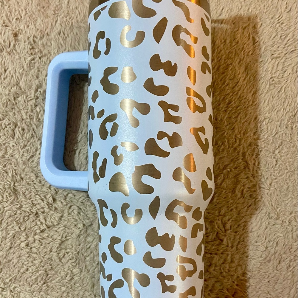 Leopard Print Tumbler with Handle